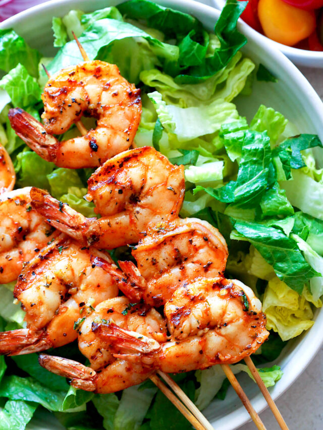 Grilled Shrimp Salad: A Light and Refreshing Summer Meal